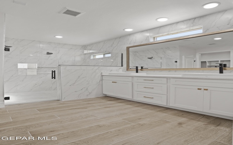 3941 Peak Place, El Paso, TX 79938, 4 Bedrooms Bedrooms, ,2 BathroomsBathrooms,Residential,For Sale,3941 Peak Place,0,938576