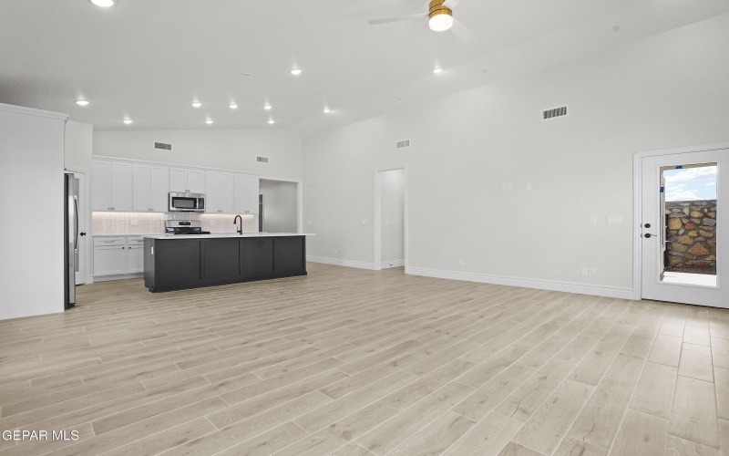 3941 Peak Place, El Paso, TX 79938, 4 Bedrooms Bedrooms, ,2 BathroomsBathrooms,Residential,For Sale,3941 Peak Place,0,938576