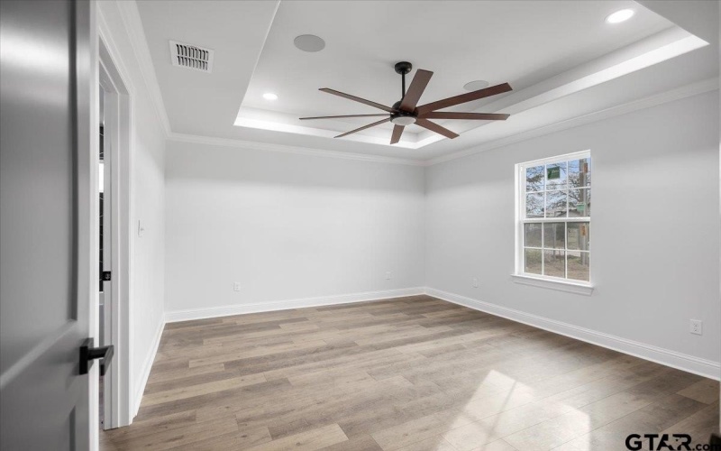 906 Duckenfield Avenue, Tyler, TX 75701, 3 Bedrooms Bedrooms, ,2 BathroomsBathrooms,Residential,For Sale,906 Duckenfield Avenue,0,26002456