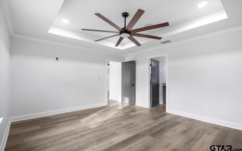 906 Duckenfield Avenue, Tyler, TX 75701, 3 Bedrooms Bedrooms, ,2 BathroomsBathrooms,Residential,For Sale,906 Duckenfield Avenue,0,26002456