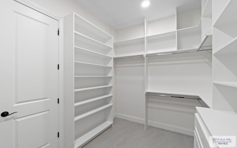 9012 NEW ORLEANS CT., LOS FRESNOS, TX 78566, 4 Bedrooms Bedrooms, ,2 BathroomsBathrooms,Residential,For Sale,9012 NEW ORLEANS CT.,0,29772251