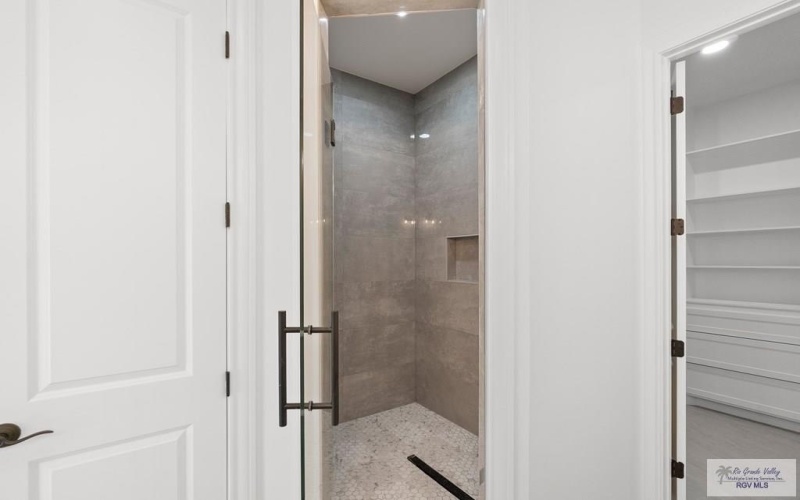 9012 NEW ORLEANS CT., LOS FRESNOS, TX 78566, 4 Bedrooms Bedrooms, ,2 BathroomsBathrooms,Residential,For Sale,9012 NEW ORLEANS CT.,0,29772251