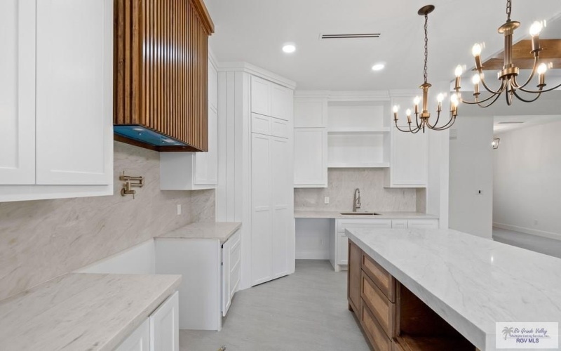 9012 NEW ORLEANS CT., LOS FRESNOS, TX 78566, 4 Bedrooms Bedrooms, ,2 BathroomsBathrooms,Residential,For Sale,9012 NEW ORLEANS CT.,0,29772251