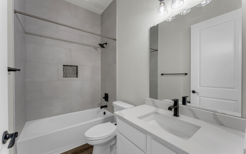 108 Double Circle Drive, Burnet, TX 78611, 4 Bedrooms Bedrooms, ,3 BathroomsBathrooms,Residential,For Sale,108 Double Circle Drive,0,174931