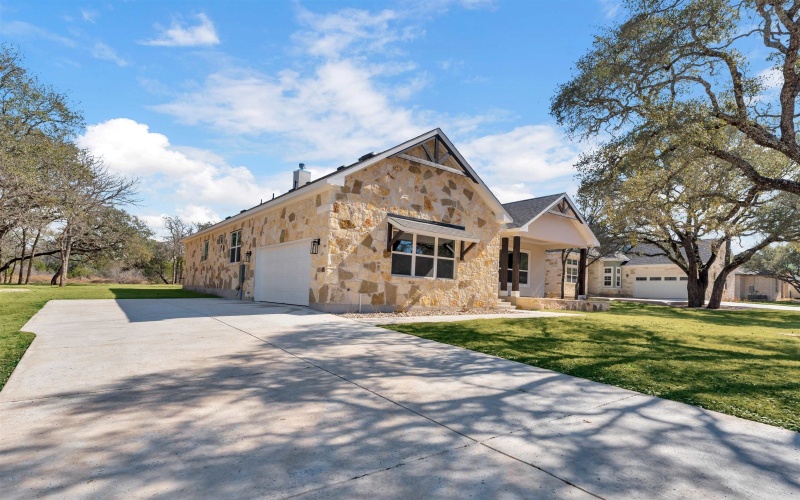 240 Sunday Drive, Burnet, TX 78611, 4 Bedrooms Bedrooms, ,3 BathroomsBathrooms,Residential,For Sale,240 Sunday Drive,0,176574