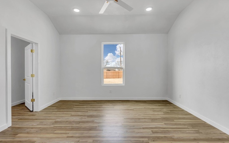 1011 N Carol Ave, Monahans, TX 79756, 4 Habitaciones Habitaciones , ,2 BañosBaños,Residential,En Venta,1011 N Carol Ave,0,167544