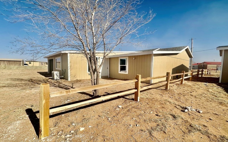 460-B County Rd 225 F, Seminole, TX 79360, 3 Bedrooms Bedrooms, ,2 BathroomsBathrooms,Residential,For Sale,460-B County Rd 225 F,0,167560