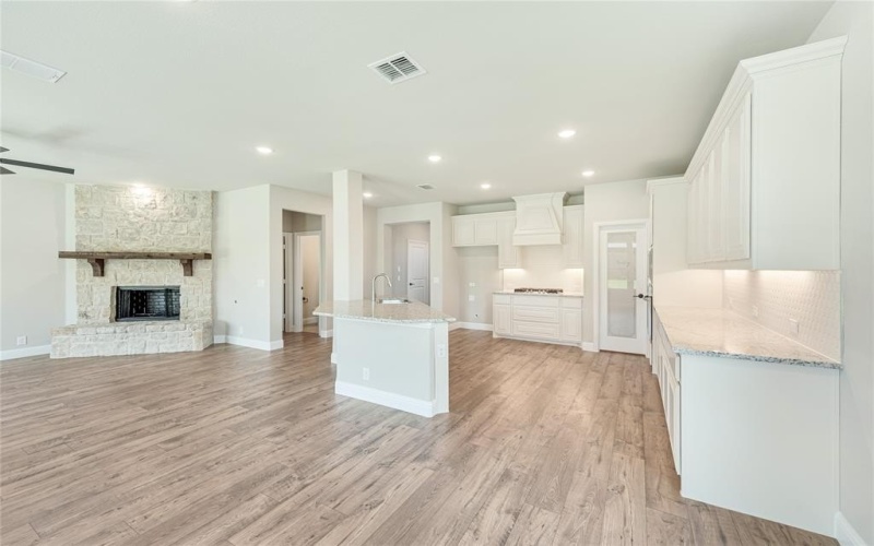 3104 Blazing Star Road, Mesquite, TX 75181, 4 Bedrooms Bedrooms, ,2 BathroomsBathrooms,Residential,For Sale,3104 Blazing Star Road,20588565