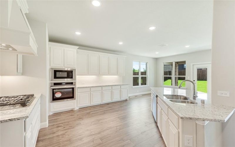 3104 Blazing Star Road, Mesquite, TX 75181, 4 Bedrooms Bedrooms, ,2 BathroomsBathrooms,Residential,For Sale,3104 Blazing Star Road,20588565