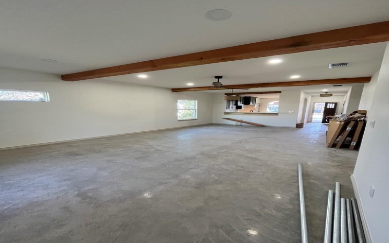 1405 Kenwood Dr, San Angelo, TX 76903, 3 Bedrooms Bedrooms, ,2 BathroomsBathrooms,Residential,For Sale,1405 Kenwood Dr,0,131723