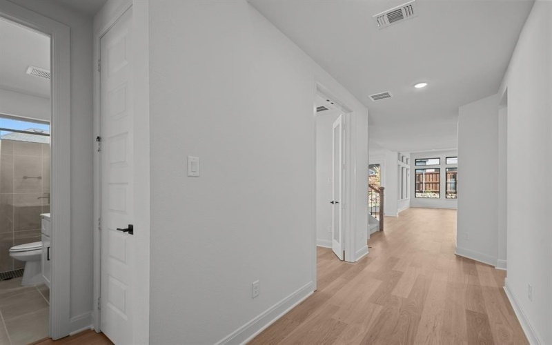 604 Lundy Lane, Mansfield, TX 76063, 4 Bedrooms Bedrooms, ,3 BathroomsBathrooms,Residential,For Sale,604 Lundy Lane,20643804