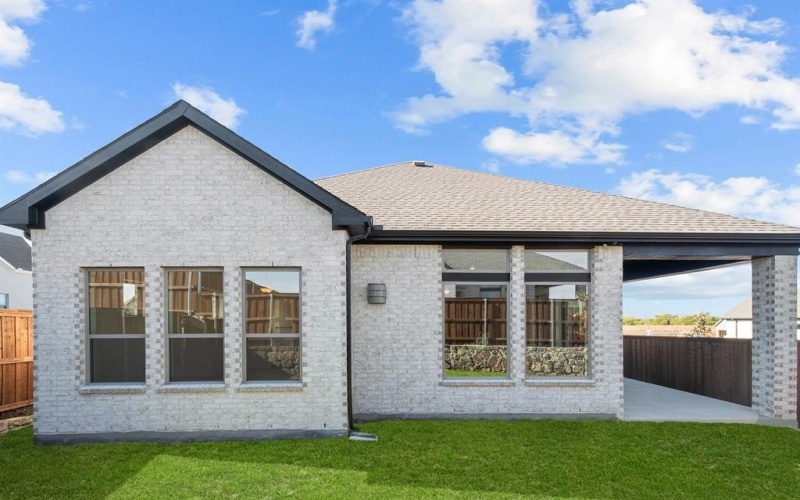604 Lundy Lane, Mansfield, TX 76063, 4 Bedrooms Bedrooms, ,3 BathroomsBathrooms,Residential,For Sale,604 Lundy Lane,20643804
