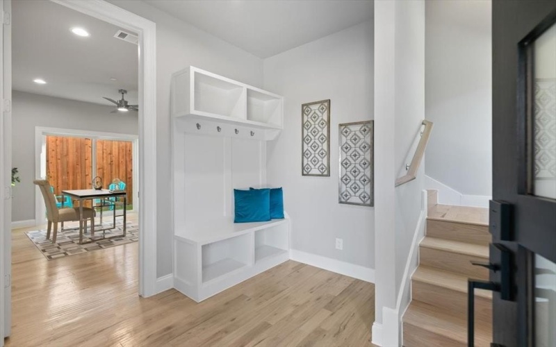 4401 Cabell Drive #101, Dallas, TX 75204, 2 Habitaciones Habitaciones , ,2 BañosBaños,Residential,En Venta,4401 Cabell Drive,20644132