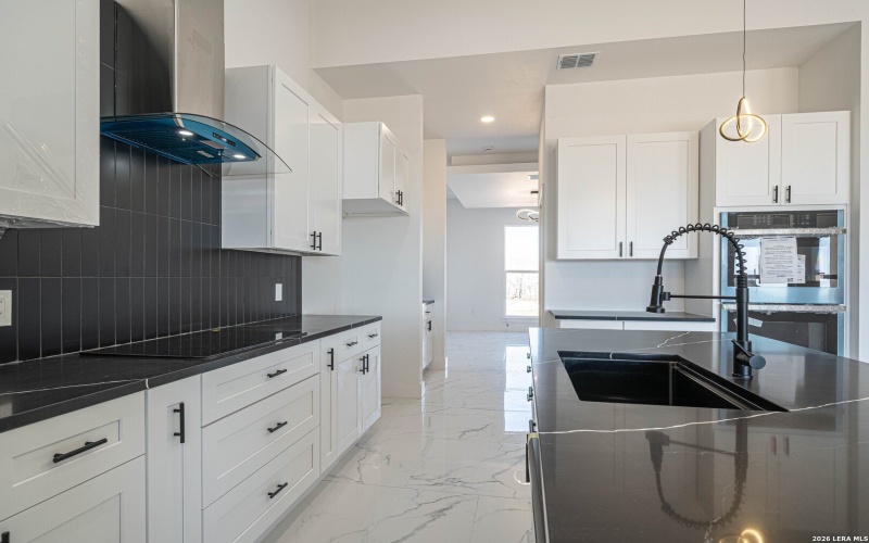 999 County Road 319, La Vernia, TX 78121, 4 Bedrooms Bedrooms, ,3 BathroomsBathrooms,Residential,For Sale,999 County Road 319,0,1942817