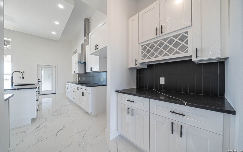 999 County Road 319, La Vernia, TX 78121, 4 Bedrooms Bedrooms, ,3 BathroomsBathrooms,Residential,For Sale,999 County Road 319,0,1942817