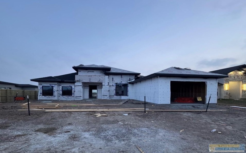 2911 Juan Castillo Ave., Port Isabel, TX 78578, 3 Habitaciones Habitaciones , ,2 BañosBaños,Residential,En Venta,2911 Juan Castillo Ave.,0,104903