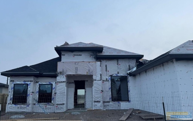 2911 Juan Castillo Ave., Port Isabel, TX 78578, 3 Habitaciones Habitaciones , ,2 BañosBaños,Residential,En Venta,2911 Juan Castillo Ave.,0,104903