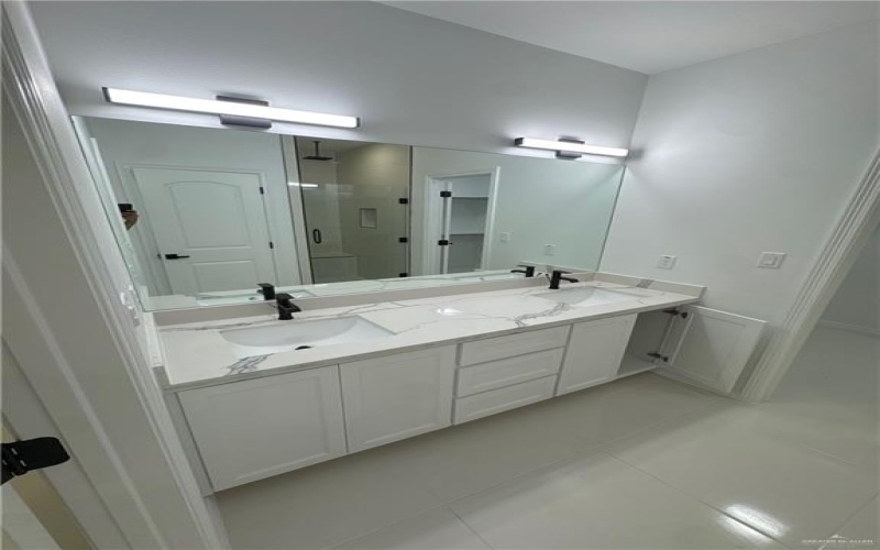 4009 Zanesville, McAllen, TX 78504, 3 Habitaciones Habitaciones , ,3 BañosBaños,Residential,En Venta,4009 Zanesville,0,494752