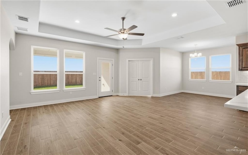 14001 Sugarberry Lane, McAllen, TX 78504, 3 Bedrooms Bedrooms, ,2 BathroomsBathrooms,Residential,For Sale,14001 Sugarberry Lane,0,494811