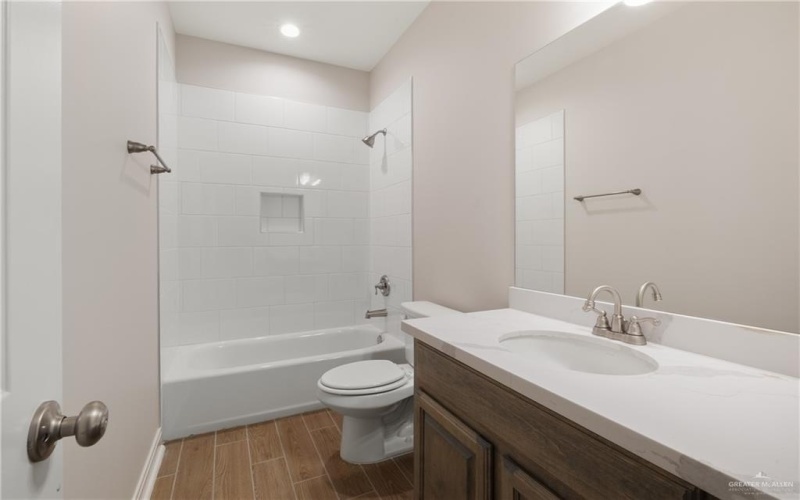 14001 Sugarberry Lane, McAllen, TX 78504, 3 Bedrooms Bedrooms, ,2 BathroomsBathrooms,Residential,For Sale,14001 Sugarberry Lane,0,494811