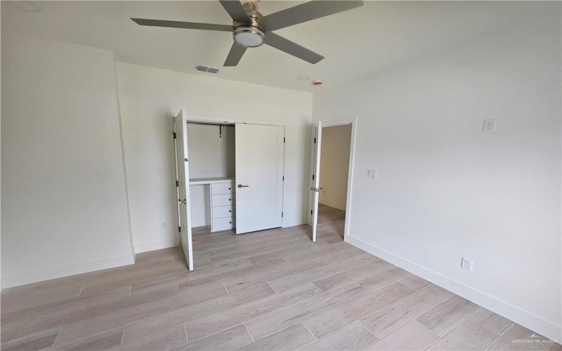 2905 Gumwood Avenue, McAllen, TX 78501, 3 Habitaciones Habitaciones , ,2 BañosBaños,Residential,En Venta,2905 Gumwood Avenue,0,495010