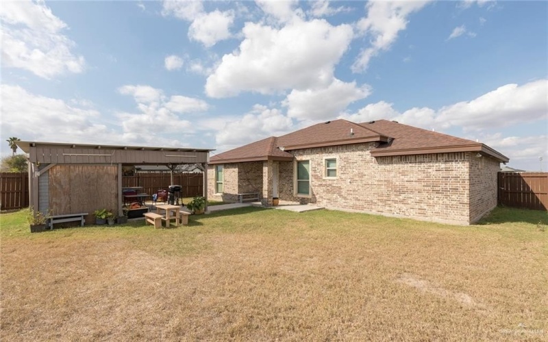 208 San Benito Street, San Juan, TX 78589, 3 Bedrooms Bedrooms, ,2 BathroomsBathrooms,Residential,For Sale,208 San Benito Street,0,496386