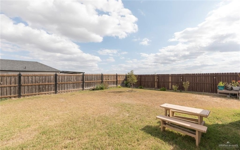 208 San Benito Street, San Juan, TX 78589, 3 Bedrooms Bedrooms, ,2 BathroomsBathrooms,Residential,For Sale,208 San Benito Street,0,496386