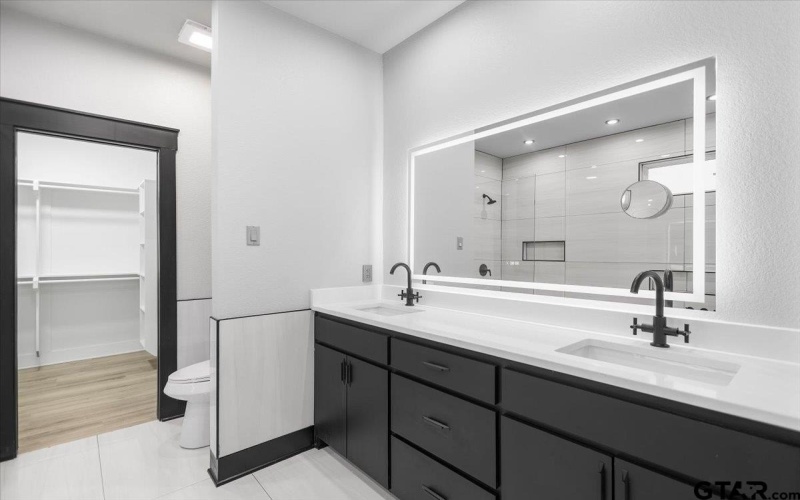 3008 Walton Rd., Tyler, TX 75701, 4 Bedrooms Bedrooms, ,2 BathroomsBathrooms,Residential,For Sale,3008 Walton Rd.,0,26002478