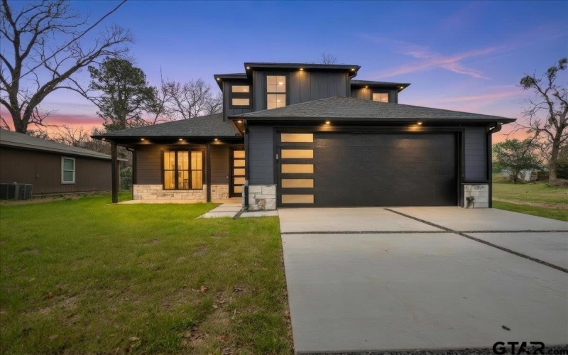 3008 Walton Rd., Tyler, TX 75701, 4 Bedrooms Bedrooms, ,2 BathroomsBathrooms,Residential,For Sale,3008 Walton Rd.,0,26002478