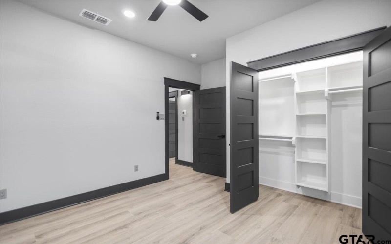 3008 Walton Rd., Tyler, TX 75701, 4 Bedrooms Bedrooms, ,2 BathroomsBathrooms,Residential,For Sale,3008 Walton Rd.,0,26002478