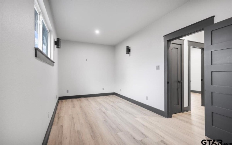 3008 Walton Rd., Tyler, TX 75701, 4 Bedrooms Bedrooms, ,2 BathroomsBathrooms,Residential,For Sale,3008 Walton Rd.,0,26002478