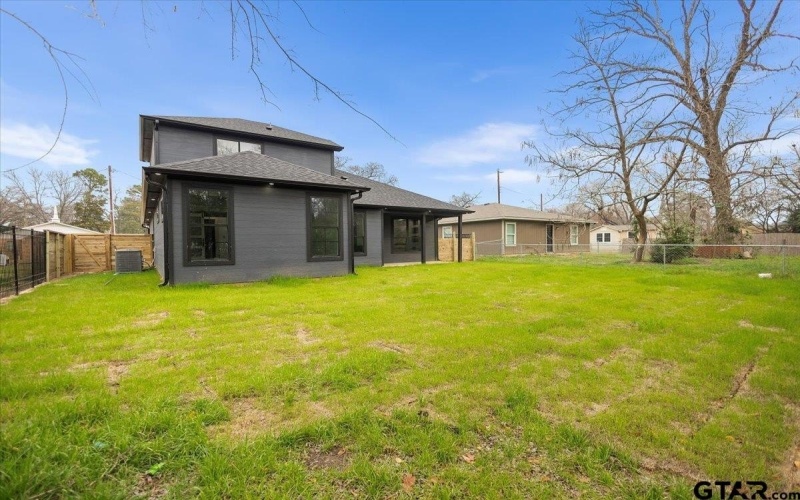 3008 Walton Rd., Tyler, TX 75701, 4 Bedrooms Bedrooms, ,2 BathroomsBathrooms,Residential,For Sale,3008 Walton Rd.,0,26002478