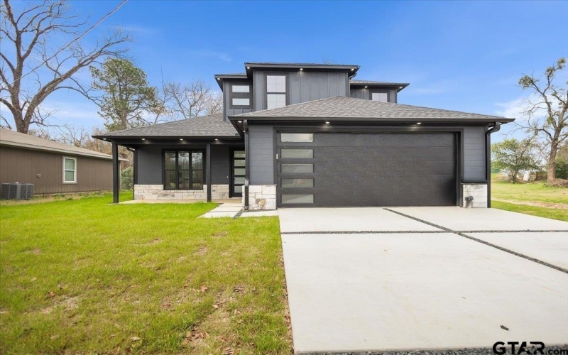 3008 Walton Rd., Tyler, TX 75701, 4 Bedrooms Bedrooms, ,2 BathroomsBathrooms,Residential,For Sale,3008 Walton Rd.,0,26002478