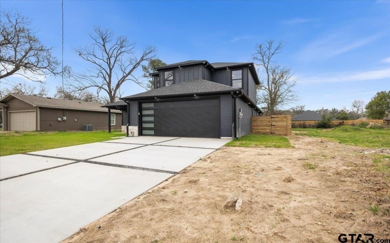 3008 Walton Rd., Tyler, TX 75701, 4 Bedrooms Bedrooms, ,2 BathroomsBathrooms,Residential,For Sale,3008 Walton Rd.,0,26002478