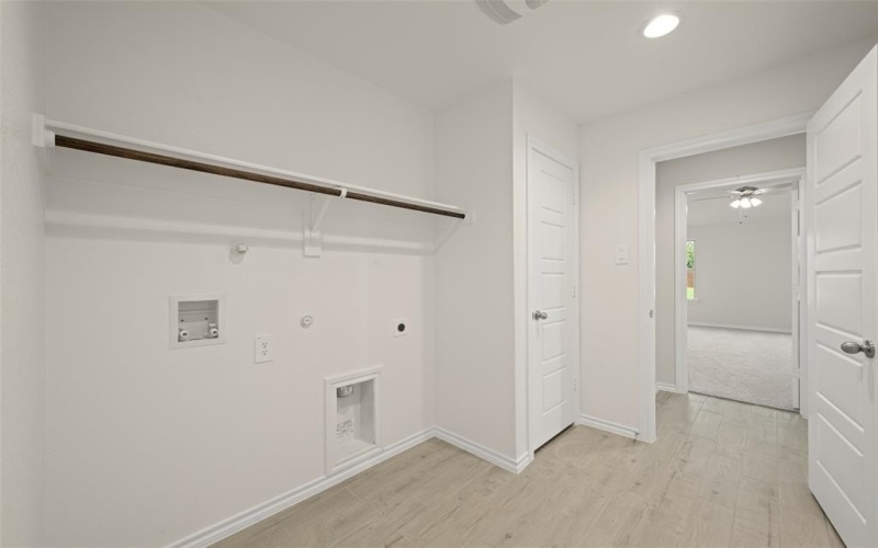 733 Stone Eagle Drive, Azle, TX 76020, 4 Bedrooms Bedrooms, ,2 BathroomsBathrooms,Residential,For Sale,733 Stone Eagle Drive,0,20967014