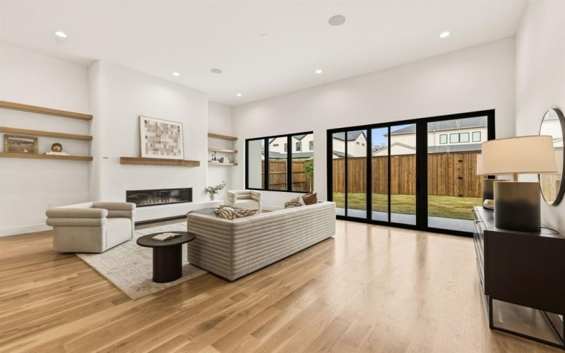 3905 Wemdon Drive, Dallas, TX 75220, 5 Bedrooms Bedrooms, ,6 BathroomsBathrooms,Residential,For Sale,3905 Wemdon Drive,0,21083806