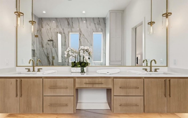 3905 Wemdon Drive, Dallas, TX 75220, 5 Bedrooms Bedrooms, ,6 BathroomsBathrooms,Residential,For Sale,3905 Wemdon Drive,0,21083806