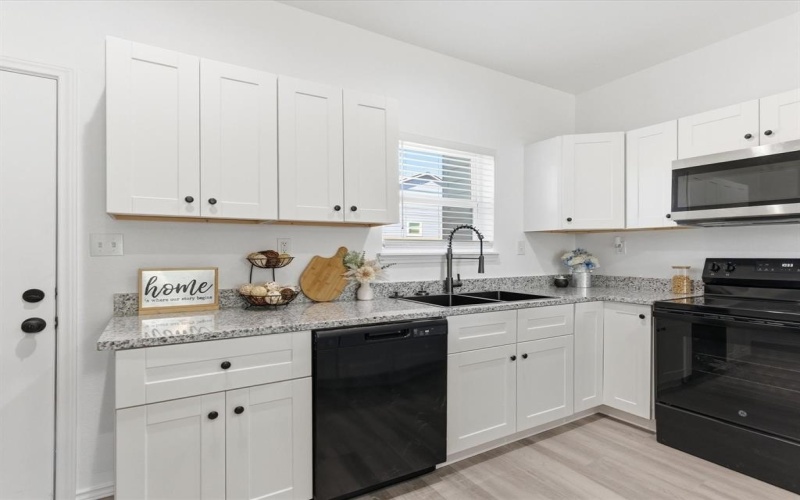 408 Susan Drive, Kennedale, TX 76060, 4 Bedrooms Bedrooms, ,2 BathroomsBathrooms,Residential,For Sale,408 Susan Drive,0,21149375