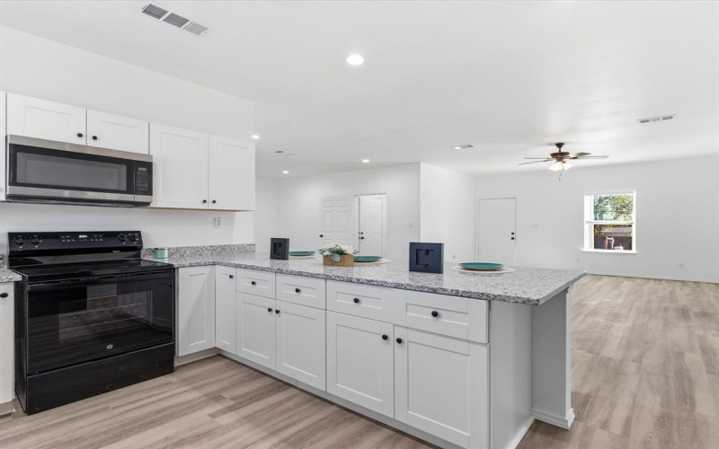 408 Susan Drive, Kennedale, TX 76060, 4 Bedrooms Bedrooms, ,2 BathroomsBathrooms,Residential,For Sale,408 Susan Drive,0,21149375