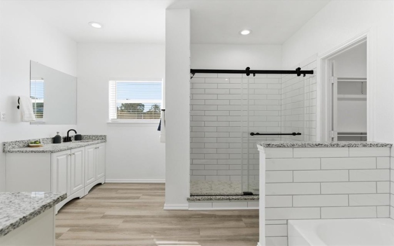 408 Susan Drive, Kennedale, TX 76060, 4 Bedrooms Bedrooms, ,2 BathroomsBathrooms,Residential,For Sale,408 Susan Drive,0,21149375