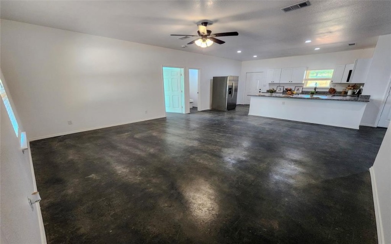 400 Susan Drive, Kennedale, TX 76060, 4 Bedrooms Bedrooms, ,2 BathroomsBathrooms,Residential,For Sale,400 Susan Drive,0,21149419