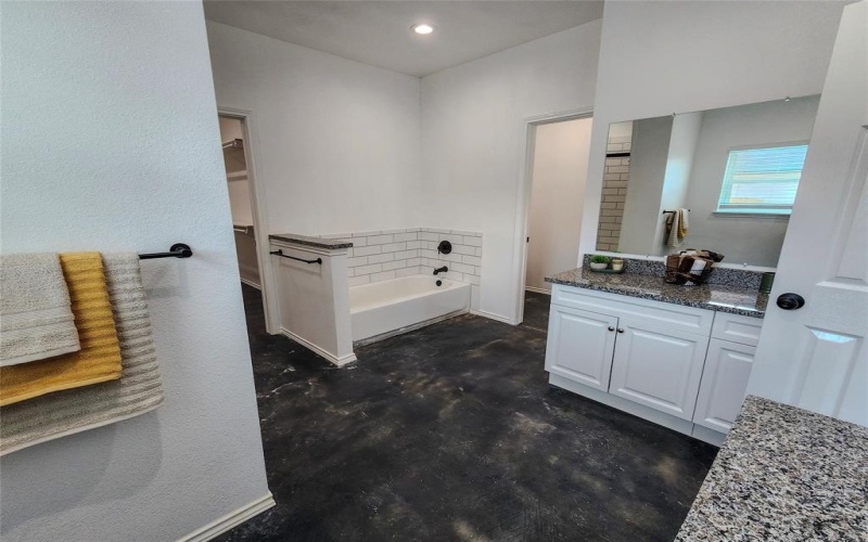 400 Susan Drive, Kennedale, TX 76060, 4 Bedrooms Bedrooms, ,2 BathroomsBathrooms,Residential,For Sale,400 Susan Drive,0,21149419