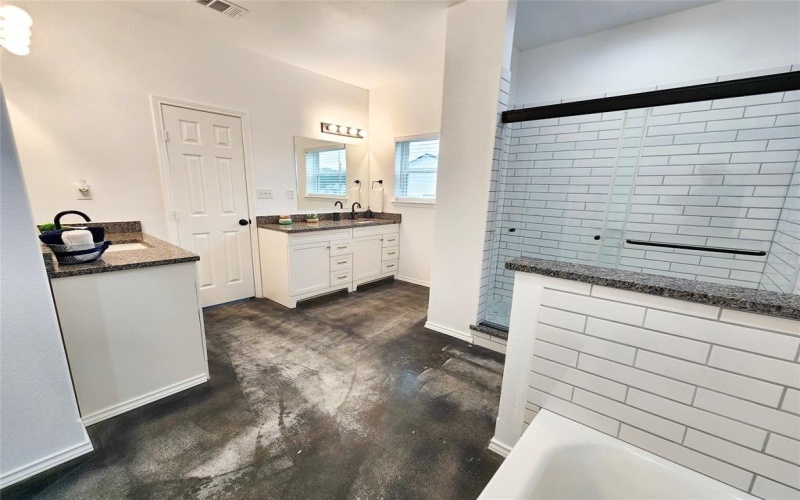 417 Katie Circle, Kennedale, TX 76060, 4 Habitaciones Habitaciones , ,2 BañosBaños,Residential,En Venta,417 Katie Circle,0,21149490