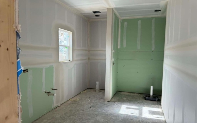 1415 Cloverleaf Road, Bellmead, TX 76705, 3 Bedrooms Bedrooms, ,2 BathroomsBathrooms,Residential,For Sale,1415 Cloverleaf Road,0,21177416