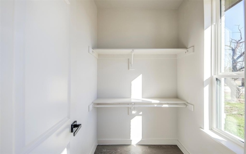 170 Half Moon Way, Runaway Bay, TX 76426, 4 Habitaciones Habitaciones , ,2 BañosBaños,Residential,En Venta,170 Half Moon Way,0,21182406