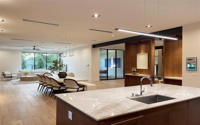 10236 Crestover Drive, Dallas, TX 75229, 5 Bedrooms Bedrooms, ,7 BathroomsBathrooms,Residential,For Sale,10236 Crestover Drive,0,21184603