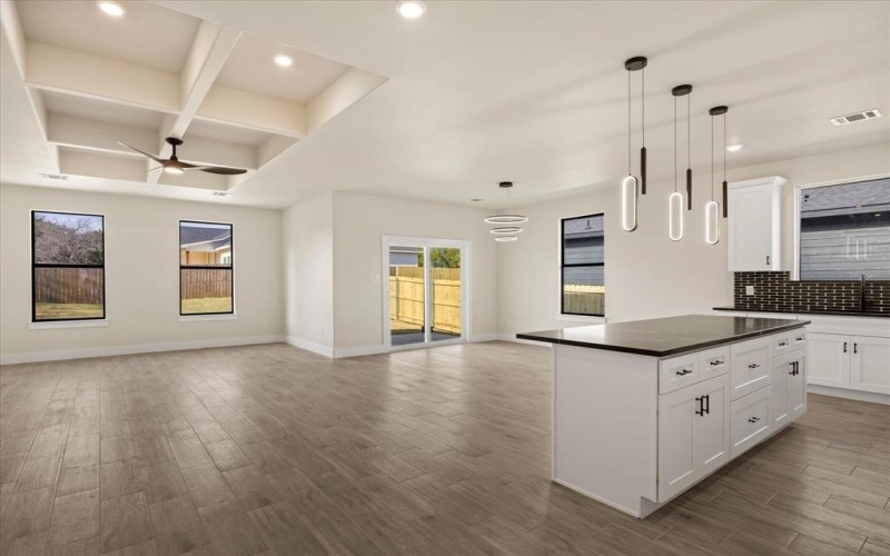 2314 Forest Hill Lane, Granbury, TX 76048, 3 Bedrooms Bedrooms, ,2 BathroomsBathrooms,Residential,For Sale,2314 Forest Hill Lane,0,21184873