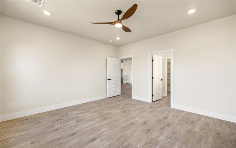 2314 Forest Hill Lane, Granbury, TX 76048, 3 Bedrooms Bedrooms, ,2 BathroomsBathrooms,Residential,For Sale,2314 Forest Hill Lane,0,21184873