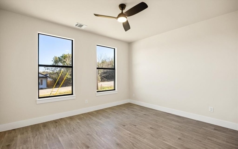 2314 Forest Hill Lane, Granbury, TX 76048, 3 Bedrooms Bedrooms, ,2 BathroomsBathrooms,Residential,For Sale,2314 Forest Hill Lane,0,21184873