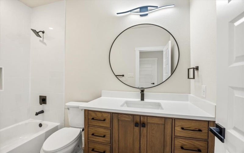 2314 Forest Hill Lane, Granbury, TX 76048, 3 Bedrooms Bedrooms, ,2 BathroomsBathrooms,Residential,For Sale,2314 Forest Hill Lane,0,21184873